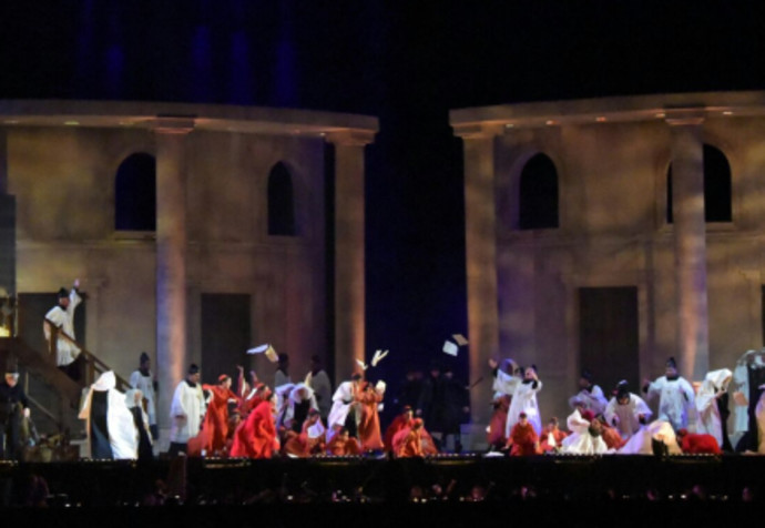 האופרה "טוסקה" בפארק הירקון (צילום: דוברות עיריית תל אביב יפו)