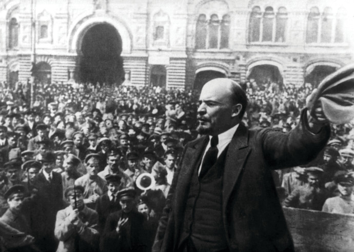 לנין במהפכת 1917 (צילום: Getty images)