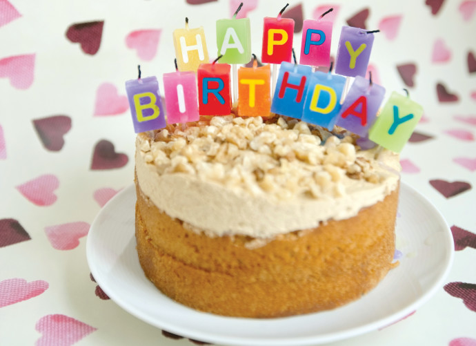 עוגת יום הולדת (צילום: אינג אימג')