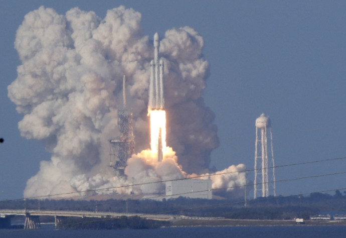 שיגור הרקטה של spacex, ארכיון (צילום: רויטרס)