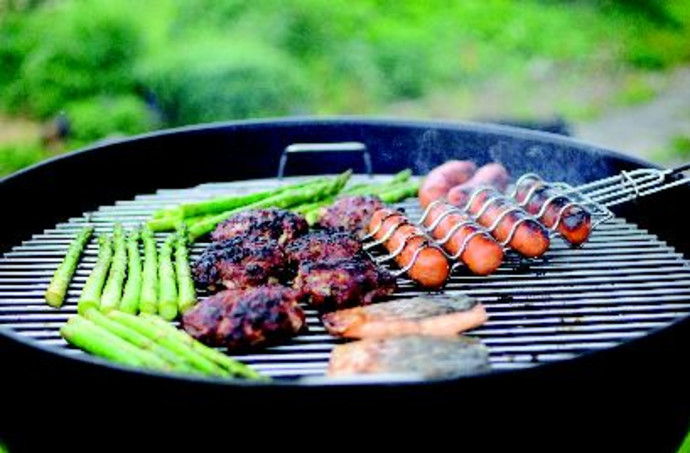 מנגל ליום העצמאות