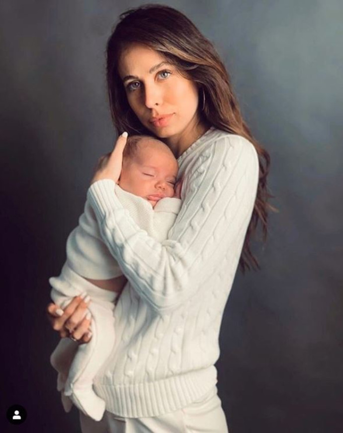 מעיין רייכמן ובנה אדם ארי