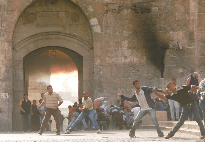 מהומות אוקטובר 2000 (צילום: נתי שוחט, פלאש 90)