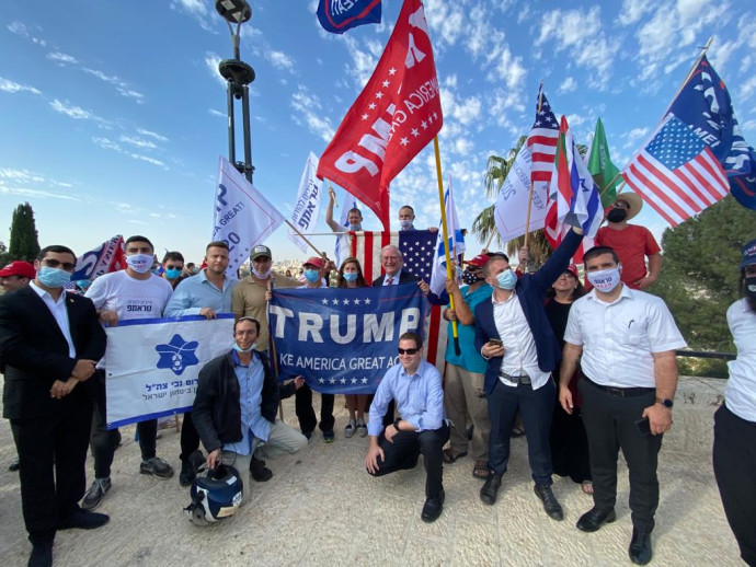 צוות הקמפיין הישראלי של טראמפ בארץ (צילום: המפלגה הרפובליקנית בישראל)