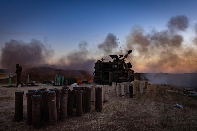 כוחות צה"ל בגבול רצועת עזה (צילום: אוליבייה פיטוסי, פלאש 90)