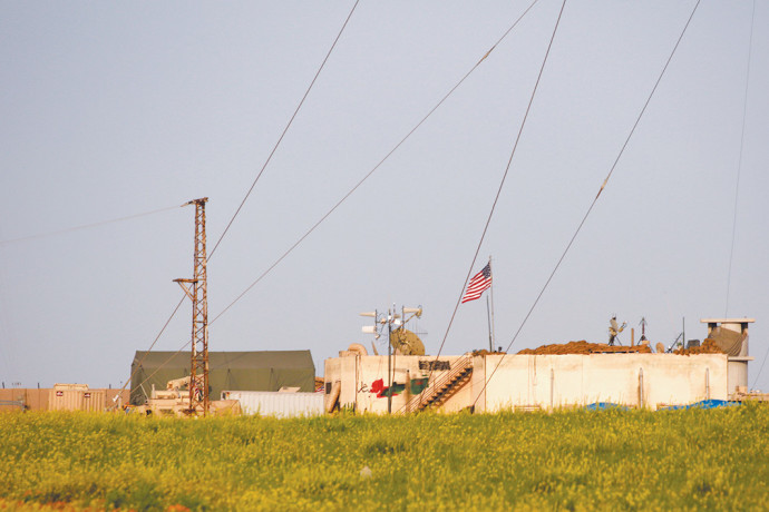 בסיס אמריקאי בסוריה  (צילום: DELIL SOULEIMAN AFP via Getty Images)