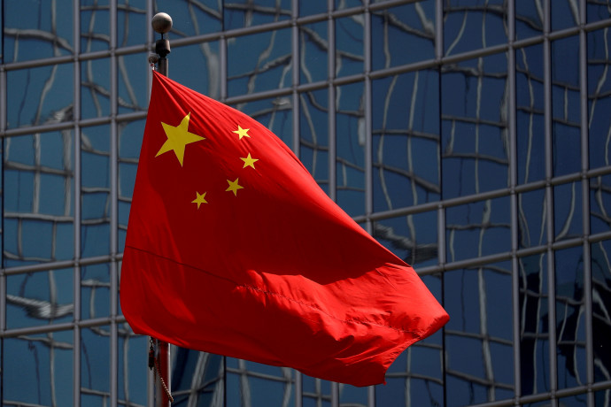 דגל סין (צילום: REUTERS/Thomas Peter/File Photo)