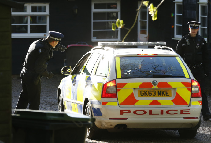 משטרה בבריטניה (צילום: REUTERS/Olivia Harris)
