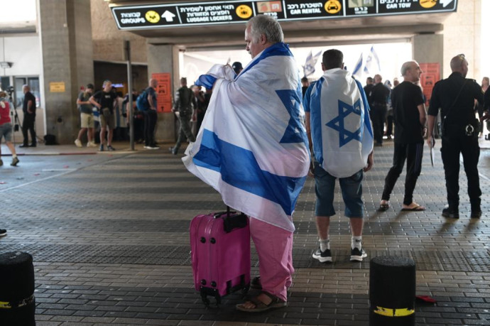 הפגנה בנתב"ג נגד הרפורמה המשפטית