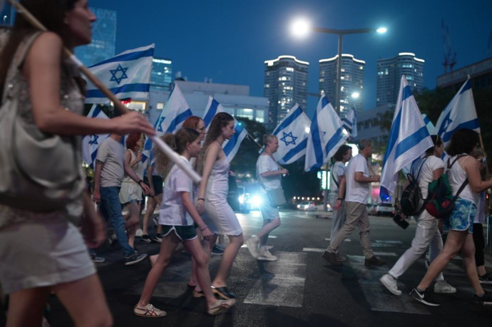 הצעדה נגד הרפורמה המשפטית בתל אביב