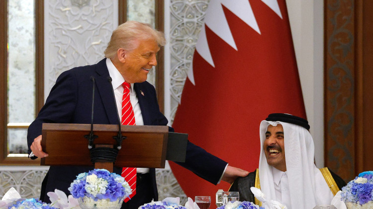 דונלד טראמפ ואמיר קטאר (צילום: רויטרס)