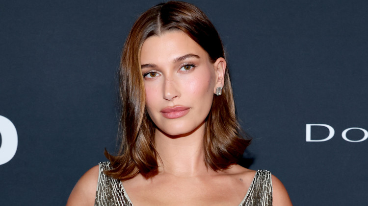 היילי ביבר (צילום: Amy Sussman/Getty Images)