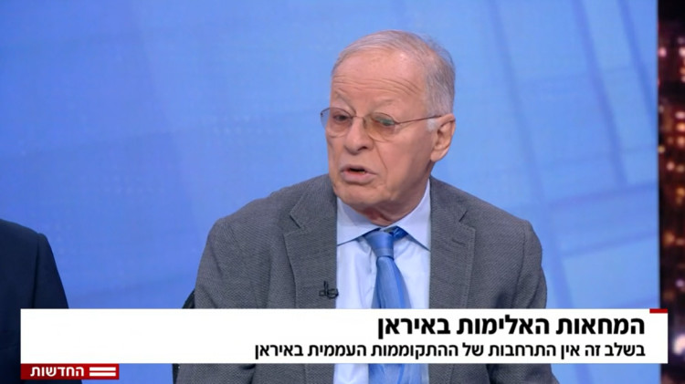 אהוד יערי, מהדורת חדשות 12 (צילום: צילום מסך חדשות 12)