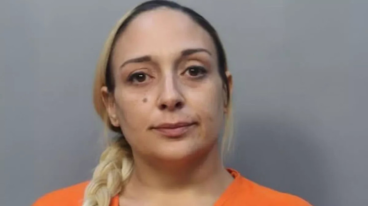 סרה ג'ין טאוואנו (צילום: צילום מסך)