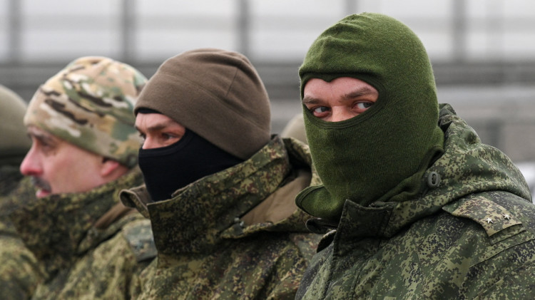 חיילי צבא רוסיה  (צילום: רויטרס)