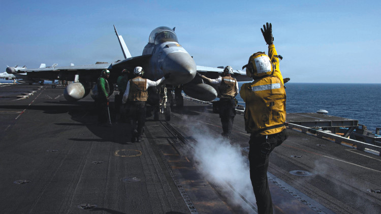 נושאת המטוסים אברהם לינקולן (צילום: רויטרס)