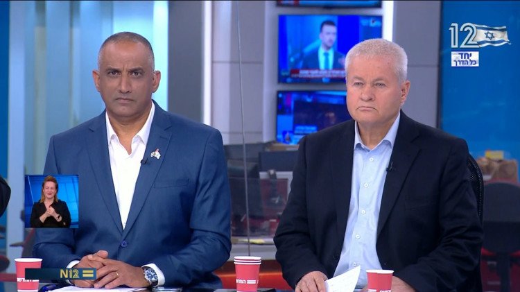 ישראל זיו ודדי שמחי באולפן שישי (צילום: צילום מסך חדשות 12)