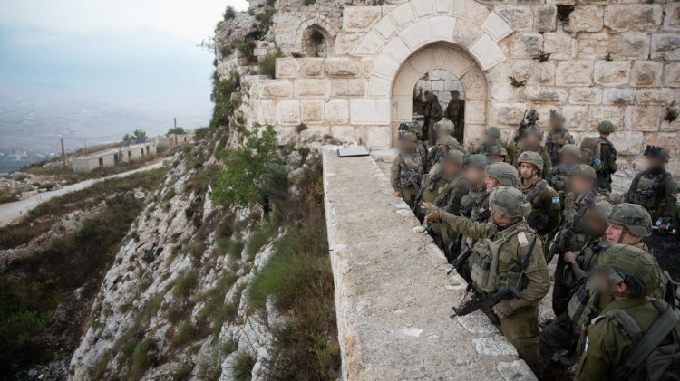 אייל זמיר במבצר הבופור בלבנון (צילום: דובר צהל)