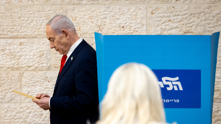 בנימין נתניהו בפריימריז בליכוד (צילום: חיים גולדברג פלאש 90)