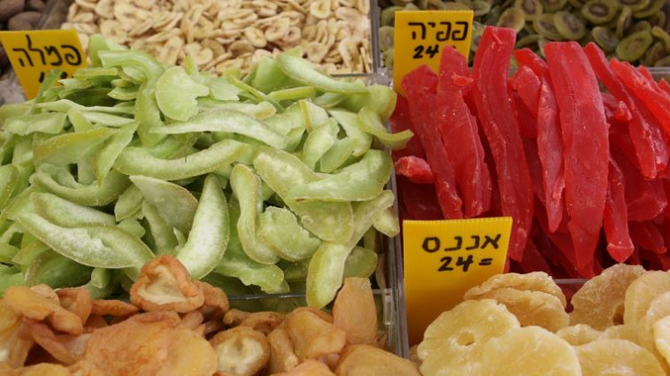 ט"ו בשבט, פירות יבשים (צילום: קובי גדעון, פלאש 90)