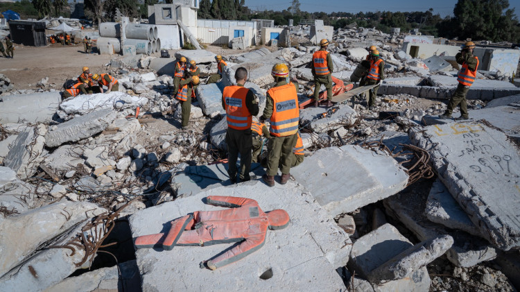 תרגיל רעידת אדמה בישראל (צילום: יניב נדב, פלאש 90)