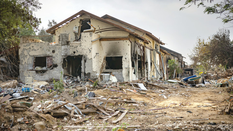 בית הרוס בבארי (צילום: יונתן זינדל, פלאש 90)