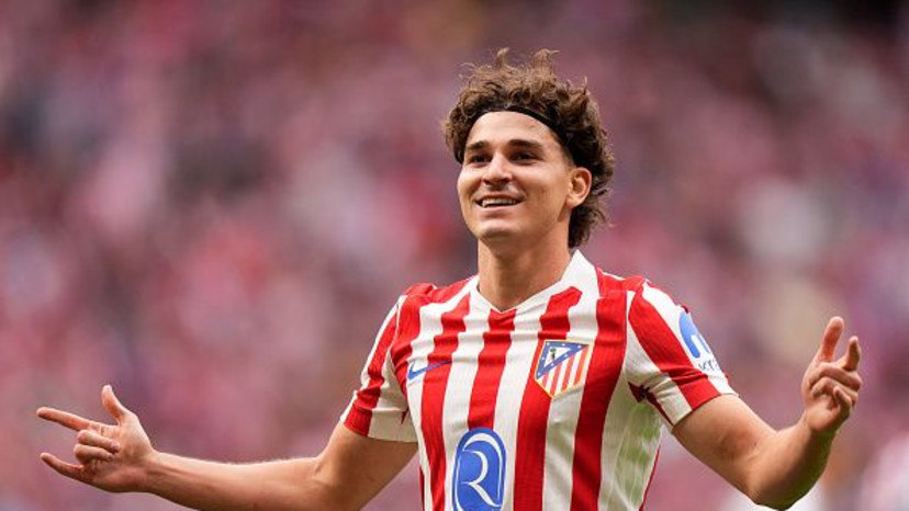 חוליאן אלברס במדי אתלטיקו מדריד (צילום: Angel Martinez)