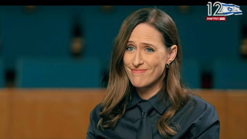 יונית לוי מראיינת את הכבש השישה עשר באולפן שישי (צילום: צילום מסך ערוץ 12)