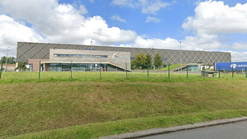 המפעל שבו נמצאה הגופה (צילום: Google maps)