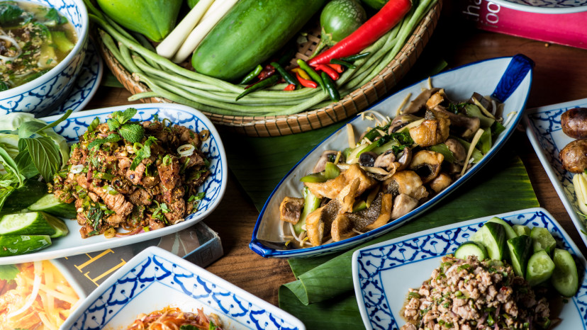 תפריט צהריים בית תאילנדי (צילום: יהונתן בן חיים)