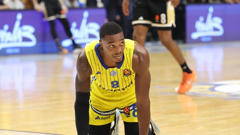 לוני ווקר שחקן מכבי תל אביב (צילום: דני מרון)