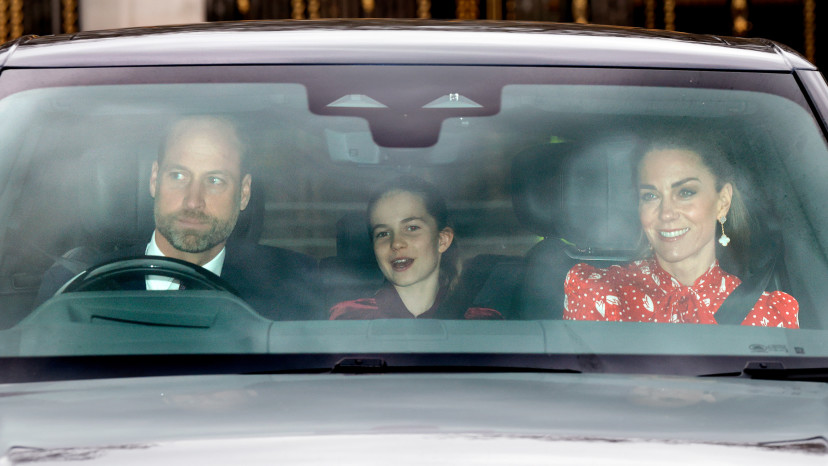 קייט, וויליאם והנסיכה שארלוט (צילום: Max Mumby/Indigo/Getty Images)