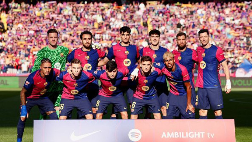 שחקני ברצלונה (צילום: Gettyimages)