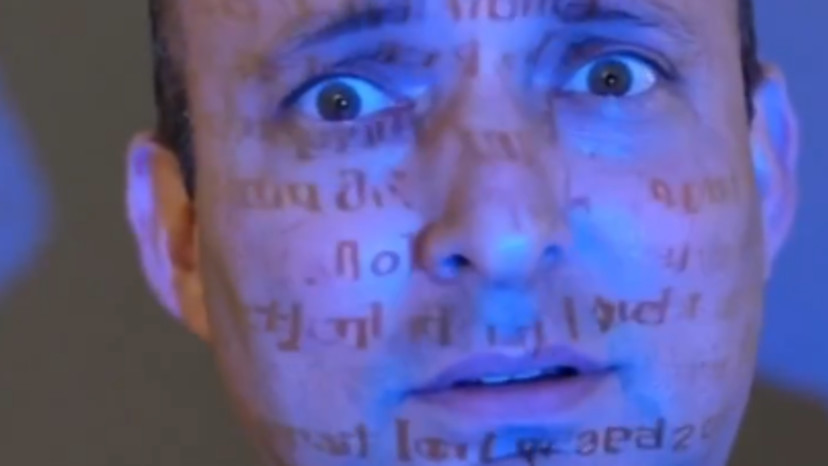 נפתלי בנט בבינה מלאכותית, מתוך סרטון של קבוצת ההאקרים האיראנית "חנדלה" (צילום: צילום מסך רשתות ערביות)