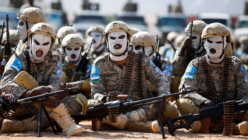 חיילי דאע"ש (צילום: רויטרס)