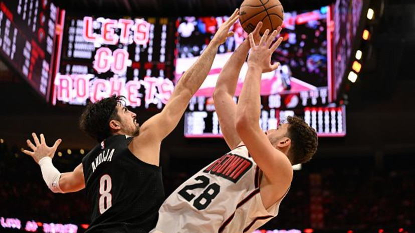 דני אבדיה חוסם את אלפרן שנגון (צילום: Getty images)