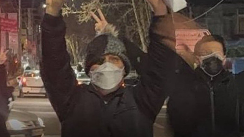 מפגינים באיראן קוראים לעזרת דונלד טראמפ  (צילום: שימוש לפי סעיף 27א')