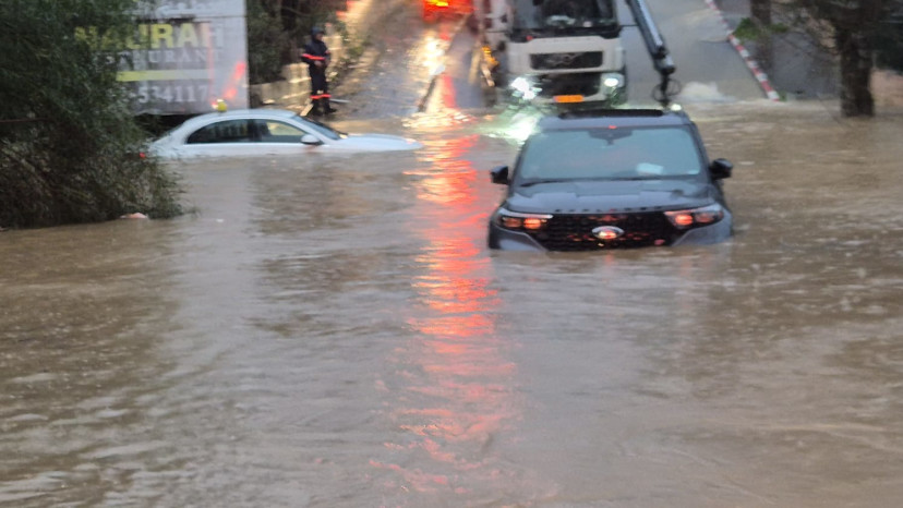 הצפה באבו גוש (צילום: כבאות והצלה לישראל מחוז ירושלים)
