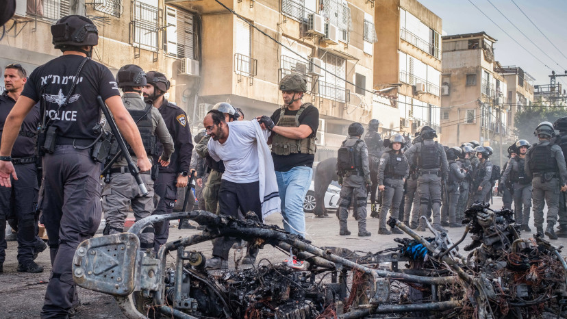 מהומות בבני ברק בעקבות ביקור החיילות (צילום: אורן זיו, פלאש 90)