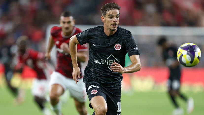 שחקן הפועל תל אביב, דורון ליידנר (צילום: דני מרון)