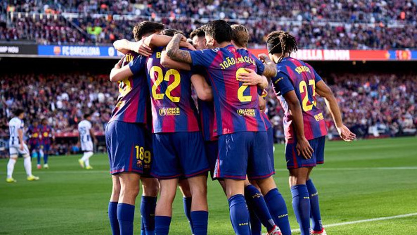 שחקני ברצלונה חוגגים (צילום: Getty images)