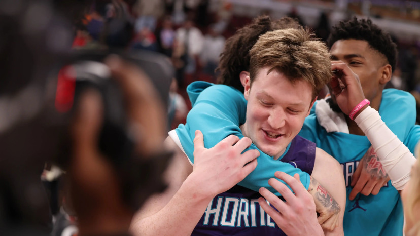 קון קניפל, שארלוט הורנטס (צילום: GettyImages)