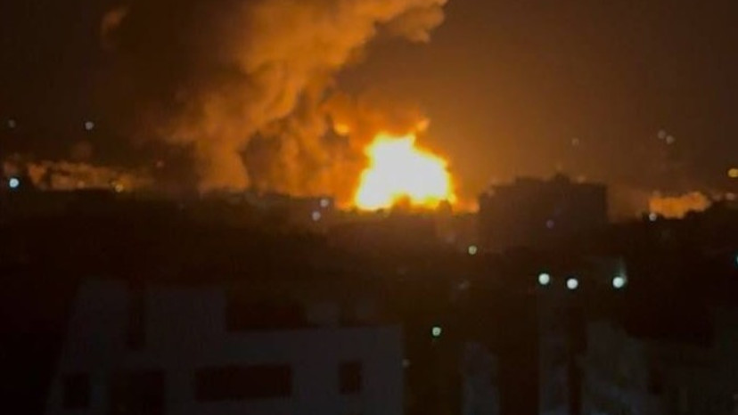 תקיפה בטהרן (צילום: רשתות ערביות)