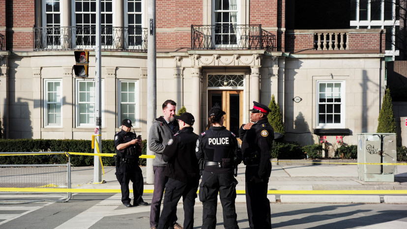 זירת הירי לעבר הקונסוליה האמריקאית בטורונטו (צילום: רויטרס)