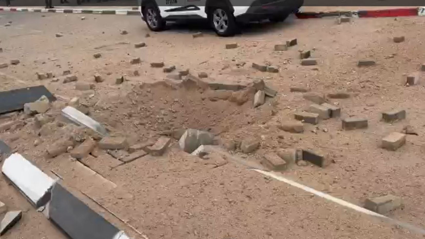 תיעוד מזירת הנפילה באילת (צילום: צילום מסך דוברות מד"א)