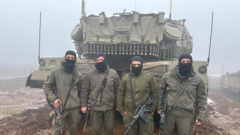 צוות הטנק. פסיפס של החברה הישראלית (צילום: אבי אשכנזי)