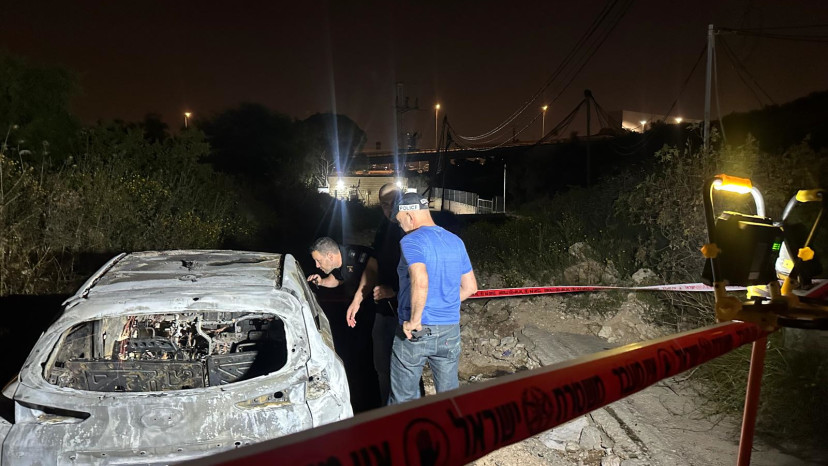 הזירה בכפר קאסם (צילום: דוברות המשטרה)