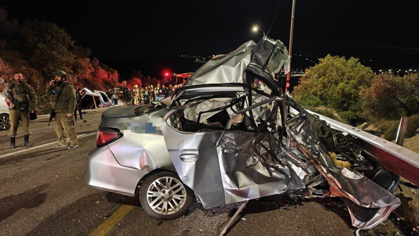 רכב מרוסק בתאונה ביהודה ושומרון (צילום: תיעוד מבצעי מד"א)