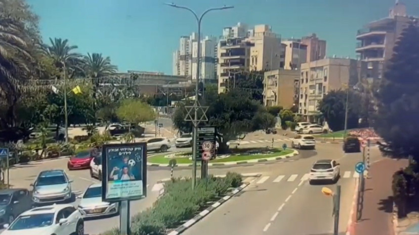 מתוך תיעוד תאונת הטרקטורון בקרית מוצקין (צילום: צילום מסך מצלמות אבטחה)