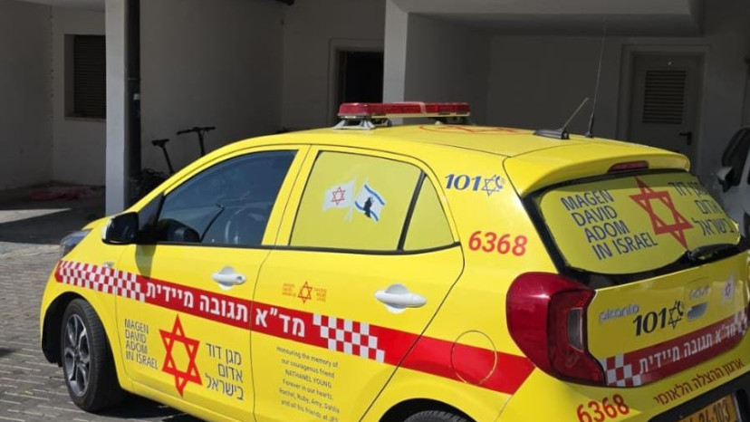 מד"א בזירת האירוע בבית שמש (צילום: תיעוד מבצעי מד"א)